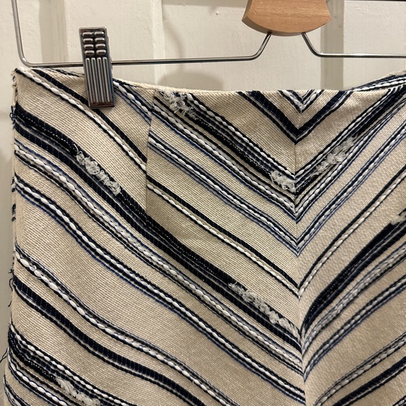 Zara tweed skirt - Picture 4 of 5